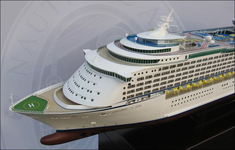 Modell der Explorer mit Detailbeleuchtung